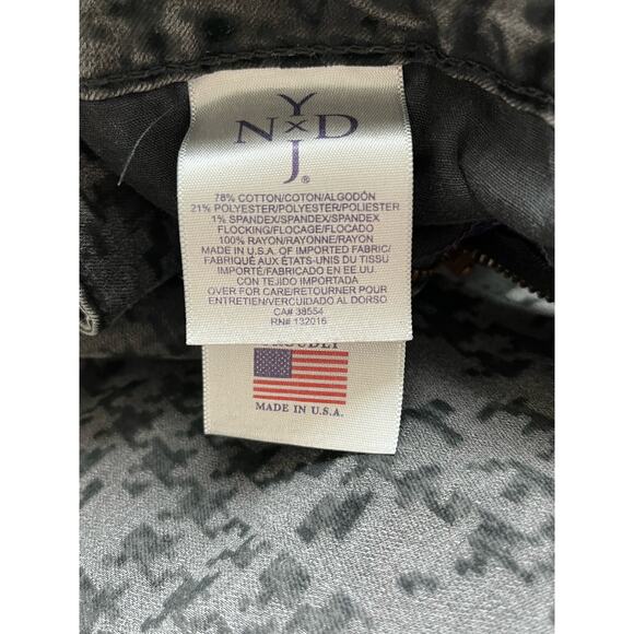 NYDJ Super Skinny Slim Black Mid Rise Lift Tuck Stretch Velvet Texture Jeans 4 - Picture 7 of 12